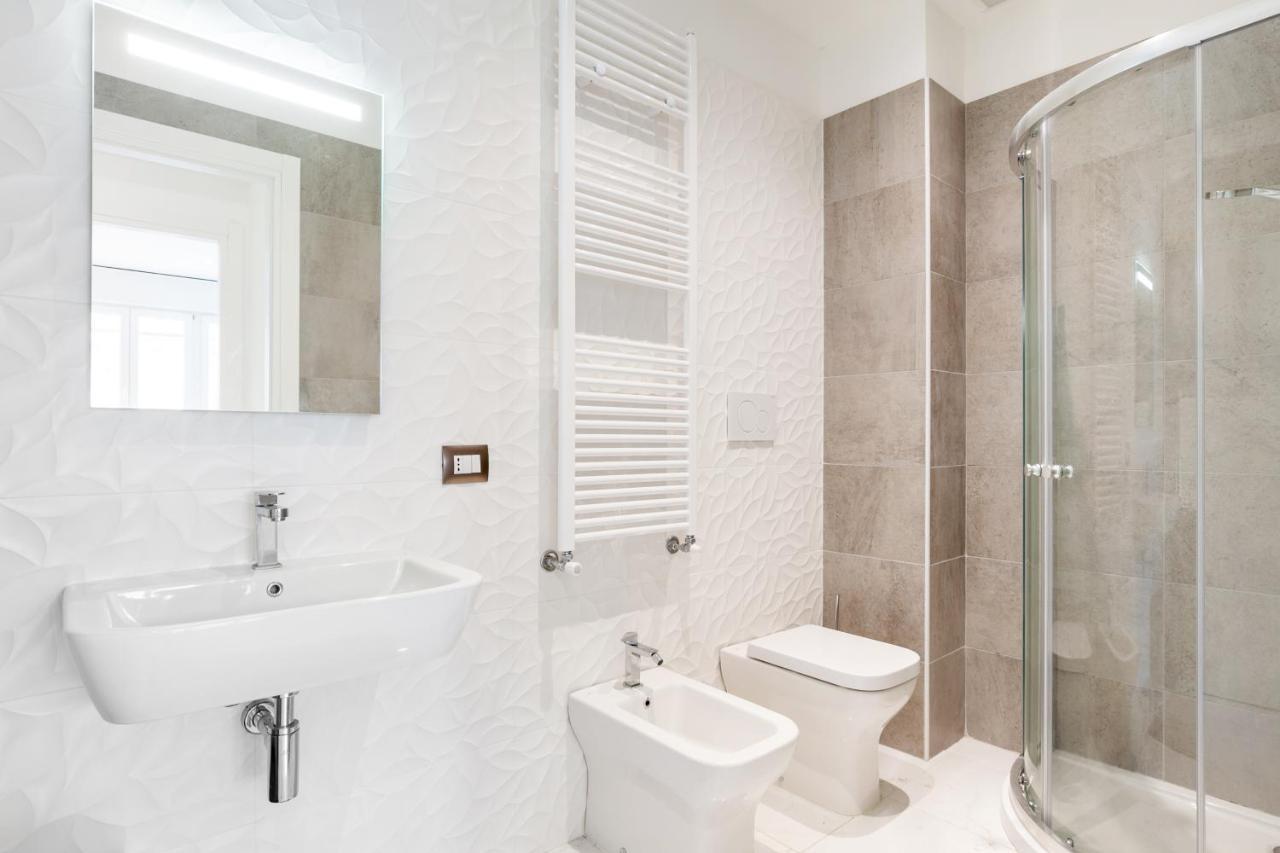 Seaside Flat With Swimming Pool And Private Parking Apartment Calambrone Bagian luar foto